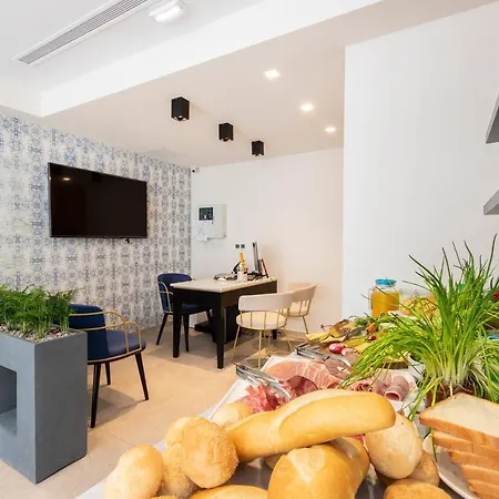 Central Room, With Superb And Comfy Bed By 360 Estates Appartement